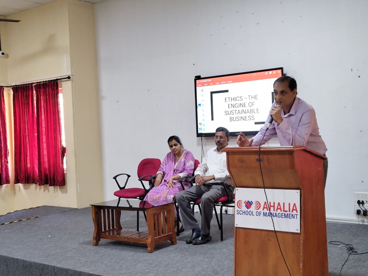 Image gallery image
