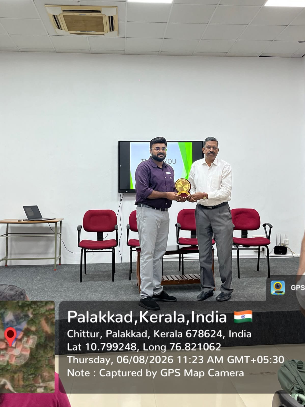 Image gallery image